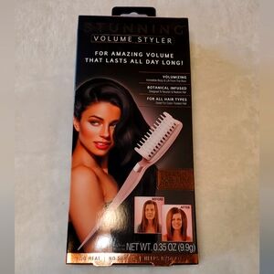 Stunning Volume Styler Brush Salon Quality New in Box Sealed